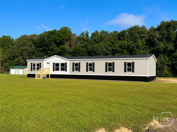 3085 John Wells Road, Hinesville, GA 31313