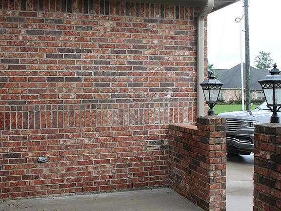 3rd image of 6015 Carrie Ln