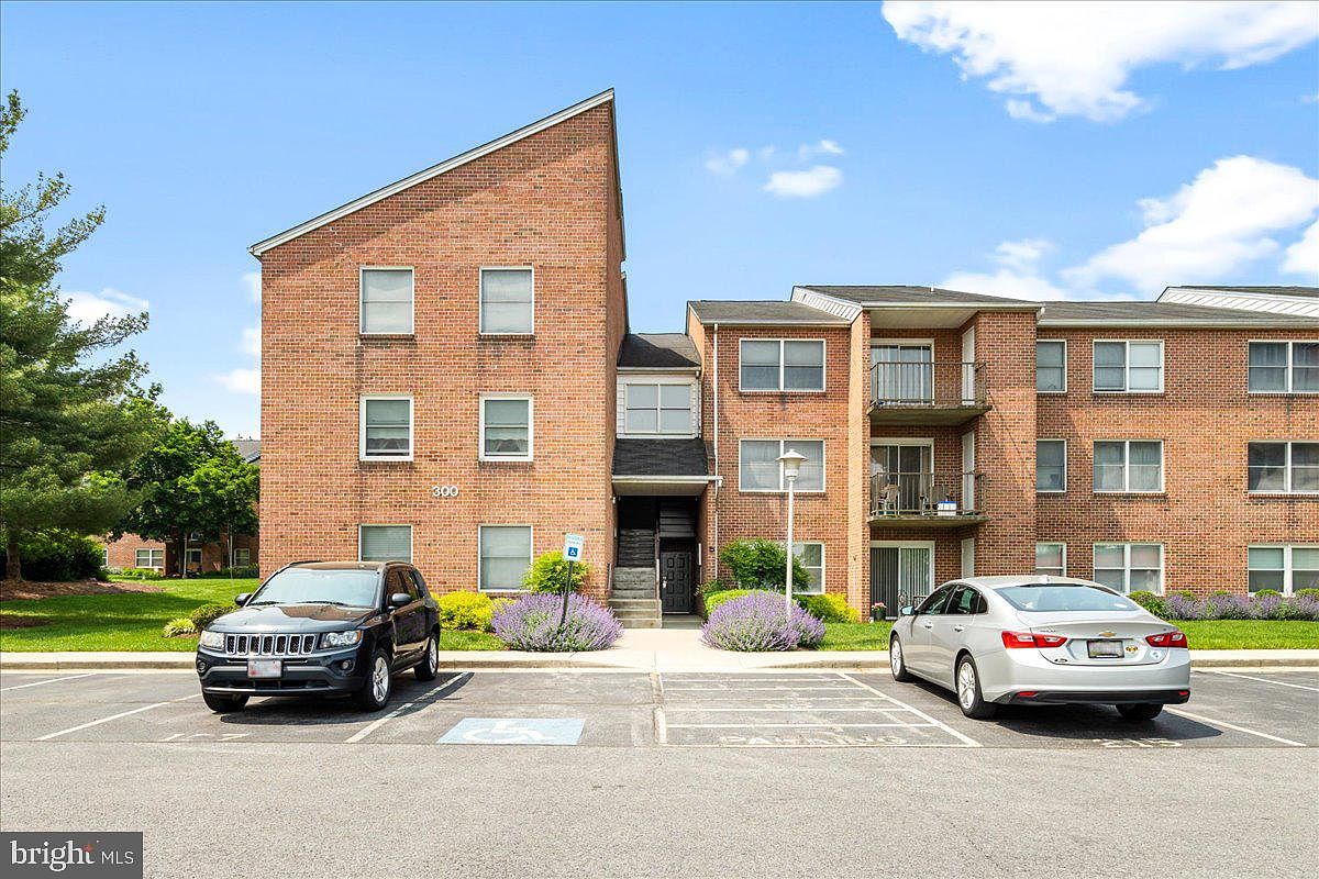 300 Chapel Ct APT 320, Walkersville, MD 21793 Zillow