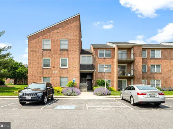 300 Chapel Ct APT 320, Walkersville, MD 21793