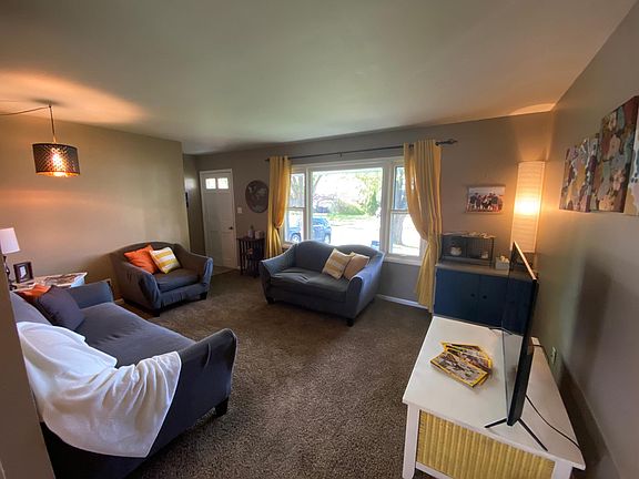 4th image of 8217 Park State Dr #1