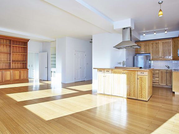 4th image of 55 Liberty St APT 28A