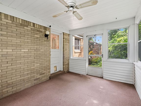 5th image of 115 Elias Dr