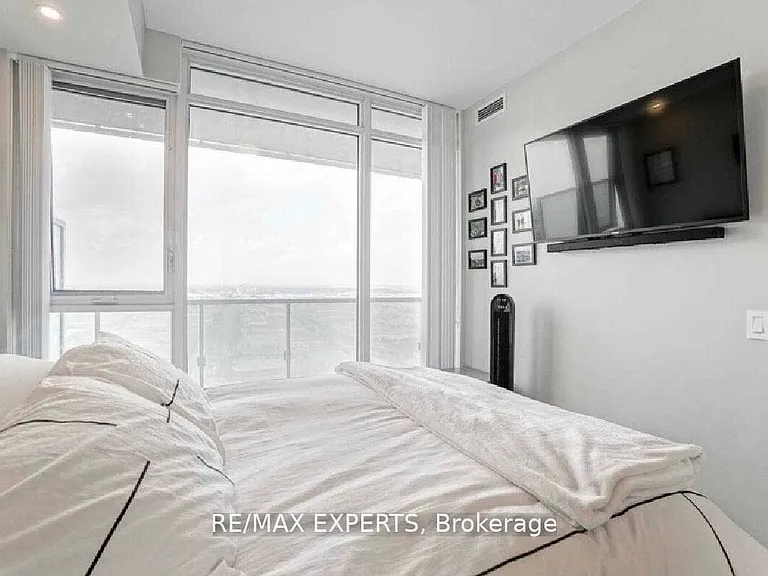7895 Jane St #3314 — Photo 15