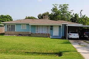 2nd image of 223 25th Ave N