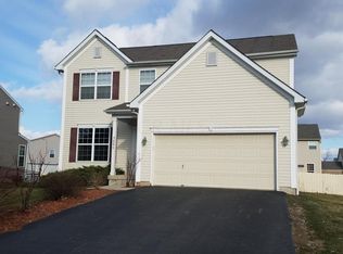 5826 Platinum Dr, Grove City, OH 43123