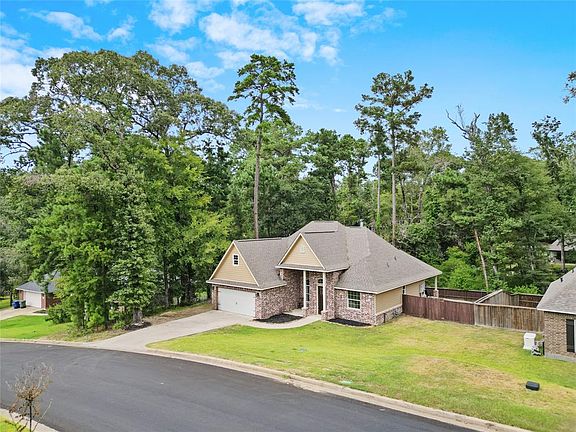 3rd image of 1904 Green Way Drive