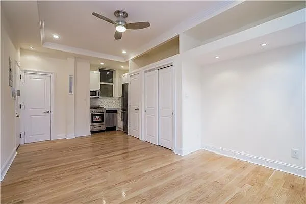 Rented by Avenue Sotheby's International Realty | media 14