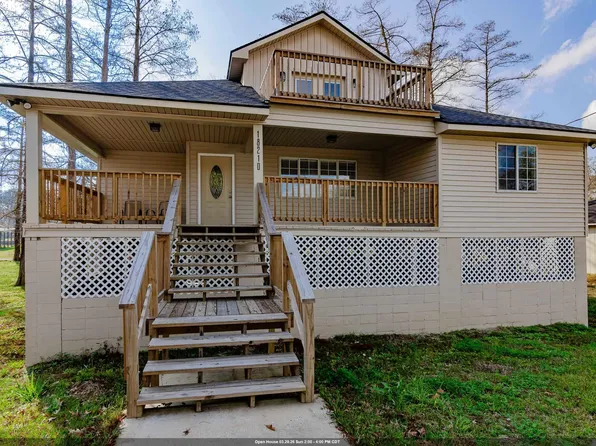 18210 Cooper St, Port Vincent, LA 70726