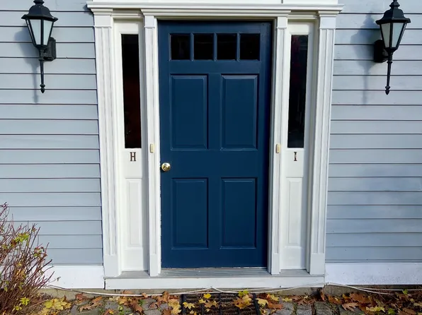 116 West Ave APT I, Great Barrington, MA 01230