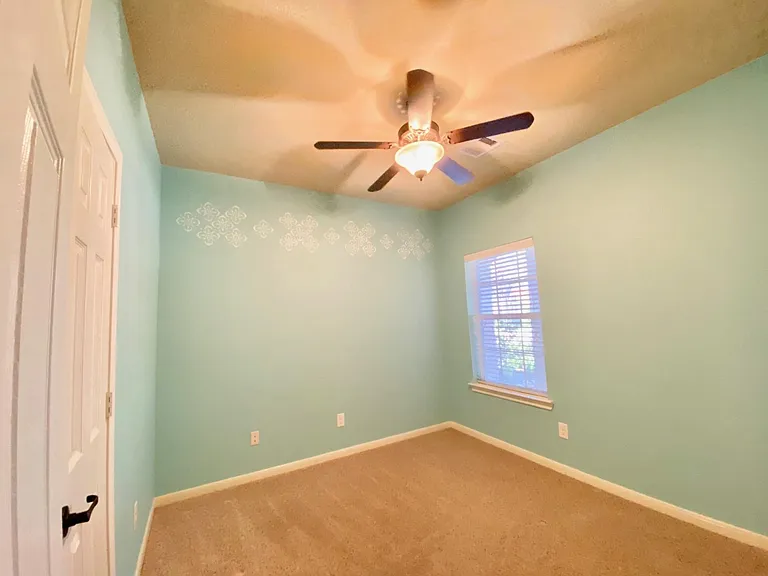 24823 Dutton Point Dr — Photo 20