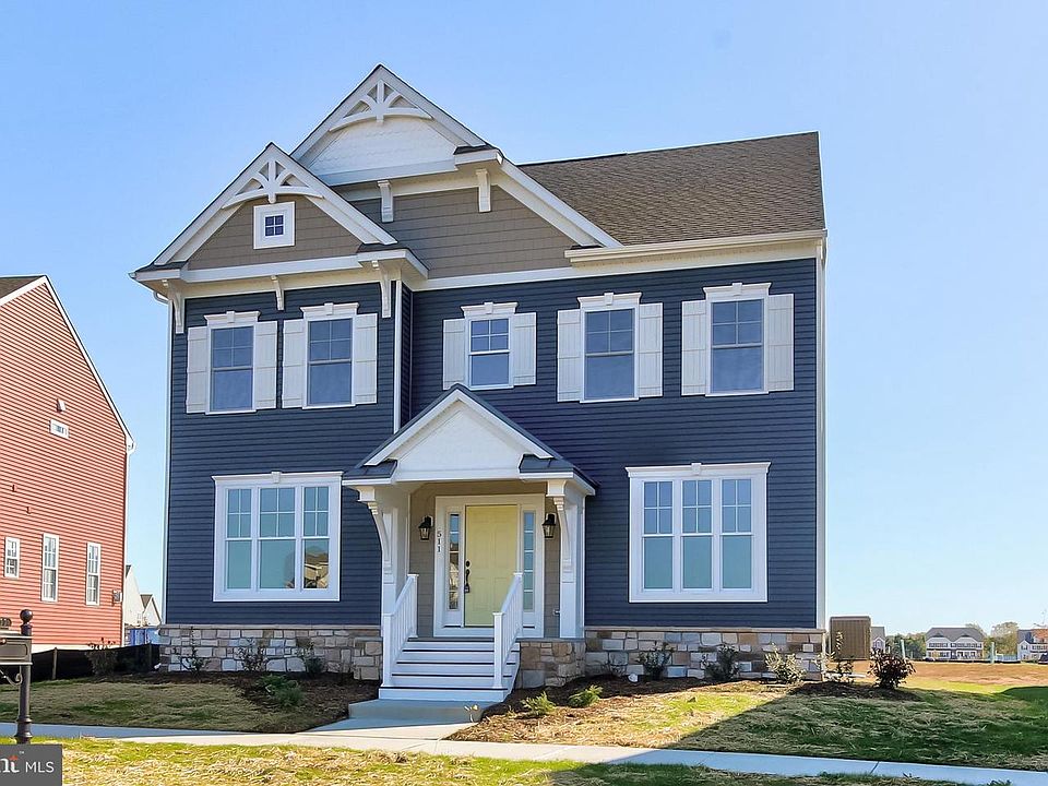 1st image of 789 Idlewyld Dr
