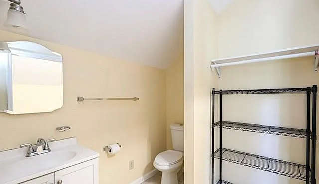 1345 Wilmington Island Rd #SEPARATE LOFT APARTM — Photo 10