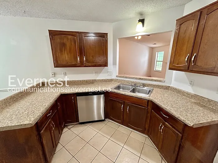 3061 Herscu Way — Photo 7