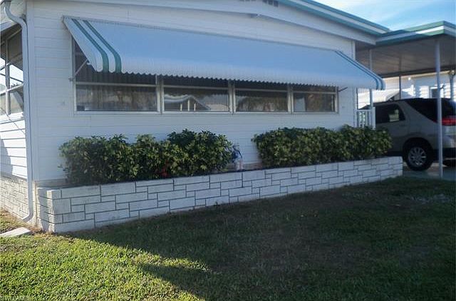 1st image of 284 Yorkshire Ave