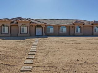 24523 Las Piedras Rd, Apple Valley, CA 92308