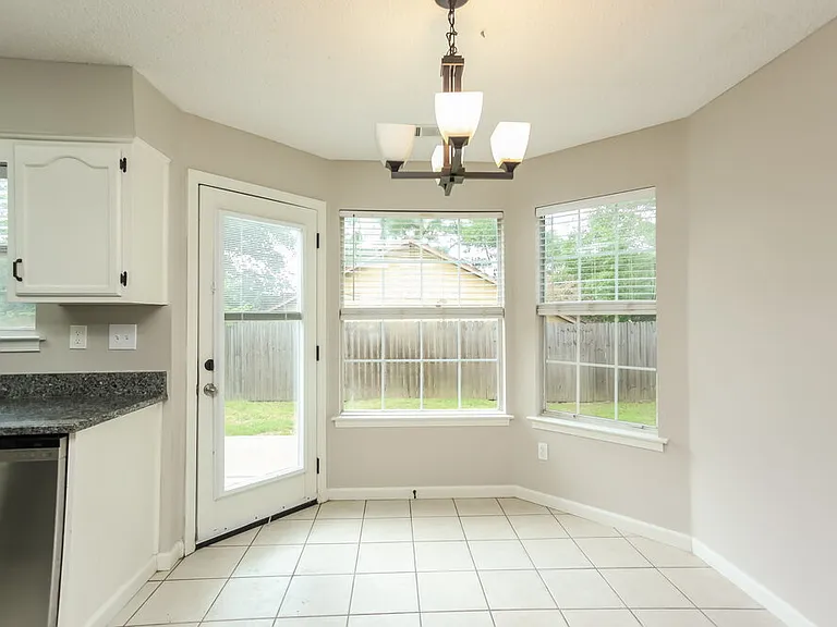 1271 Breezy Gate Dr — Photo 5