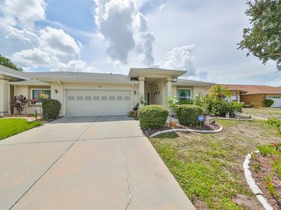 909 Sun Key Ct, Sun City Center, FL, 33573