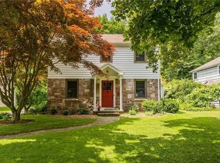 246 Commodore Pkwy, Rochester, NY 14625