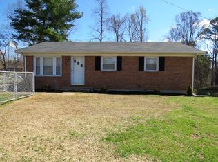 750 Stultz Rd, Martinsville, VA 24112