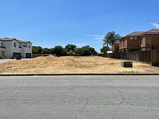 1st image of 1053 Goble Court