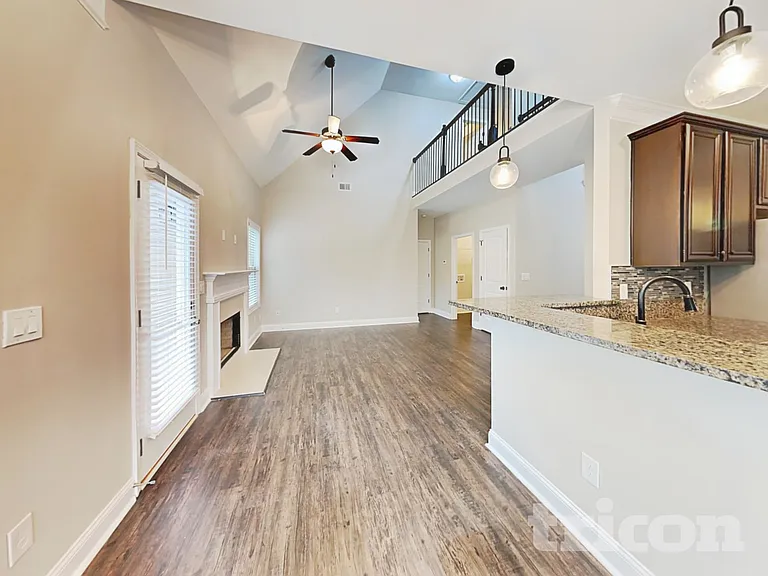 268 Cranbrooke Dr — Photo 4