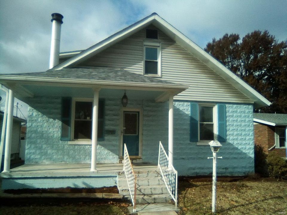 1st image of 2911 Oregon Ave