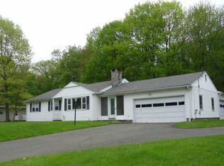 10 Coach Rd, Danbury, CT 06811
