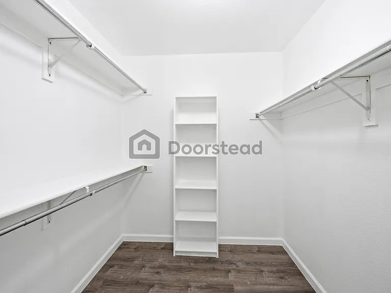 108 Cherokee Dr — Photo 34