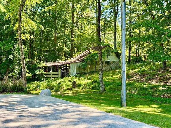 5th image of 222 County Road 3400