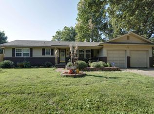 1296 E Farm Road 80, Springfield, MO 65803
