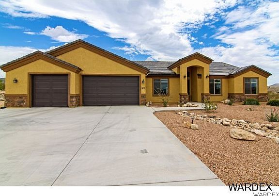 4th image of 3240 Rosslynn Drive