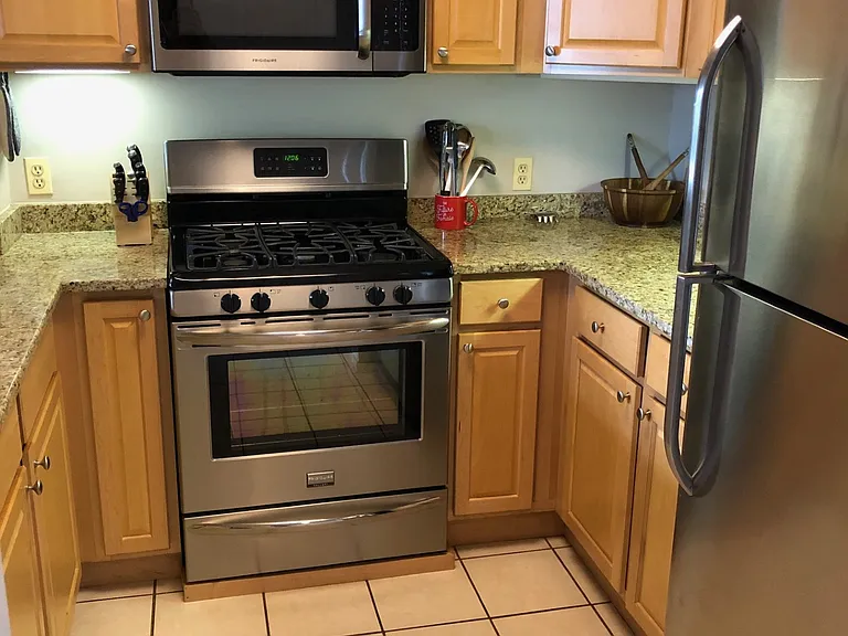510 S Ann St — Photo 26