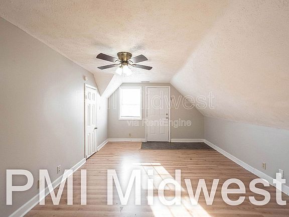 4th image of 921 S Buckeye St APT 4