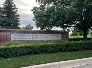 305 S Village Way, Canton, MI 48188