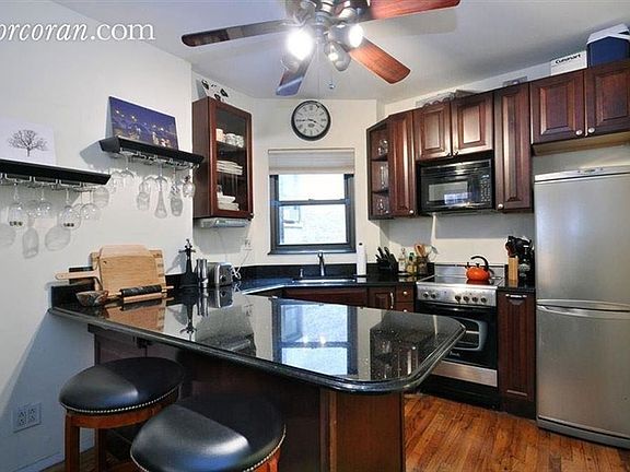 3rd image of 158 E 91st St #5P