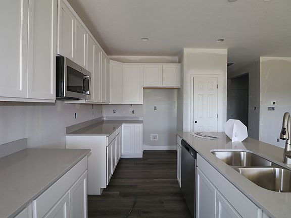 4th image of 2670 Cottage Ct