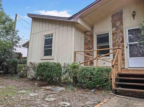 4783 Tradewinds Dr, Pensacola, FL 32514