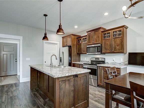 5th image of 2257 McKinley Road