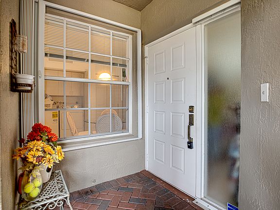 2nd image of 9539 Cherry Blossom Ct