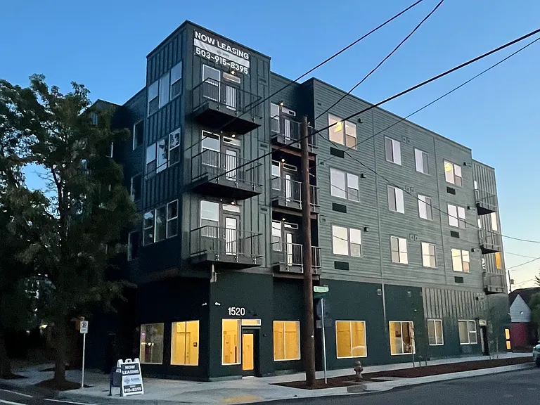 Evergreen Peak Apartments — Photo 3