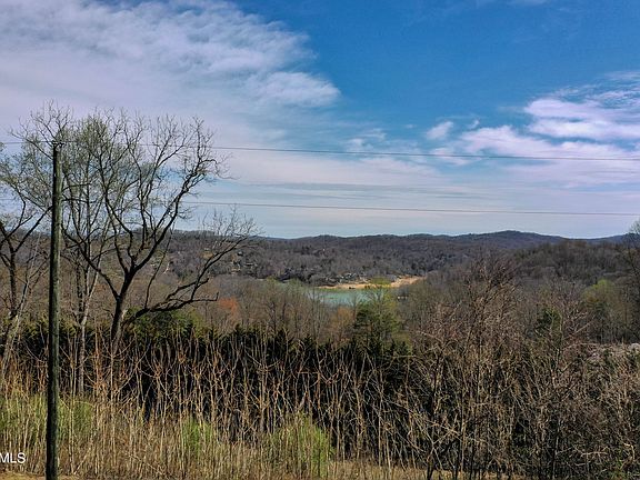 2nd image of Lindsey Mill Cir