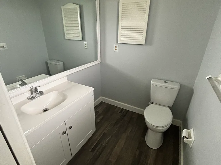6045 Slade Rd — Photo 12