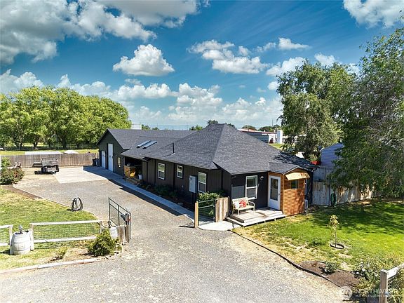3rd image of 248 & 256 Hanson Road