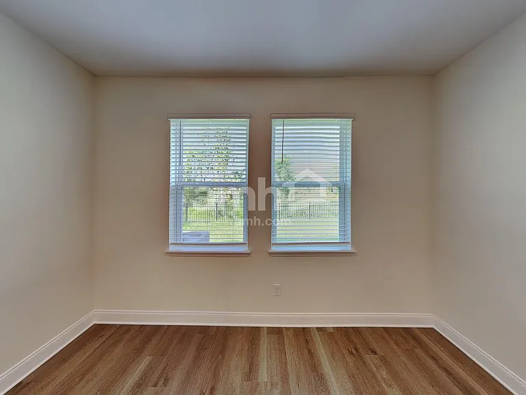 5666 Oesterle Rd — Photo 4