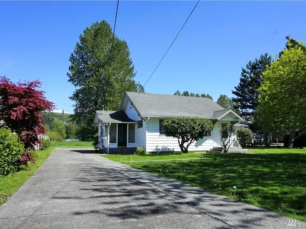 5703 Parker Rd E, Sumner, WA 98390