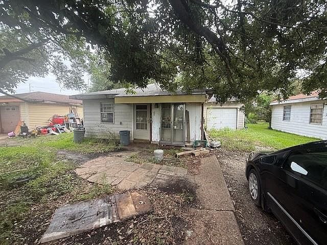 1st image of 3403 2nd Ave S