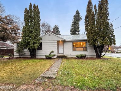 727 N 6th Ave, Sandpoint, ID, 83864