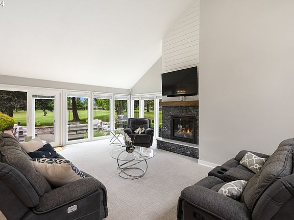 5th image of 32377 SW Lake Dr