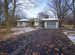 1788 Manitou Rd, Spencerport, NY 14559